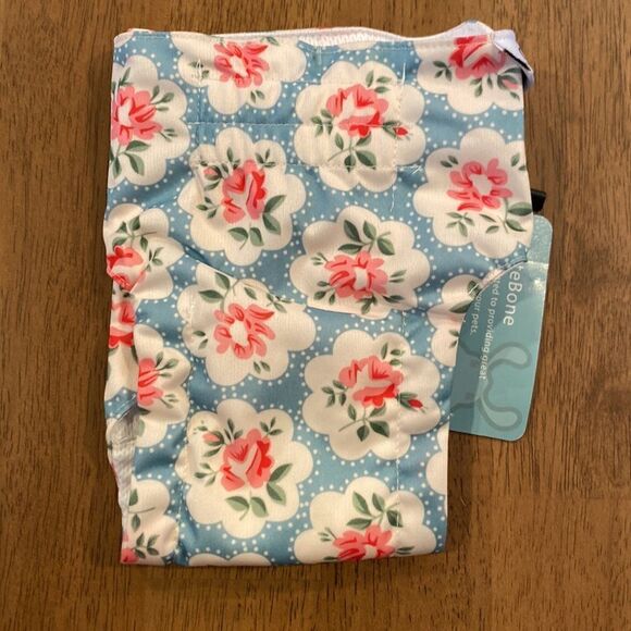 NWT CuteBone Dog Diaper - Picture 3 of 5